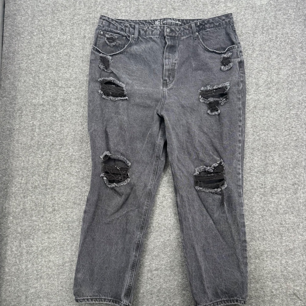 No Boundaries Distressed High Rise Mom Jeans Faded Black Size 21 Button Fly
